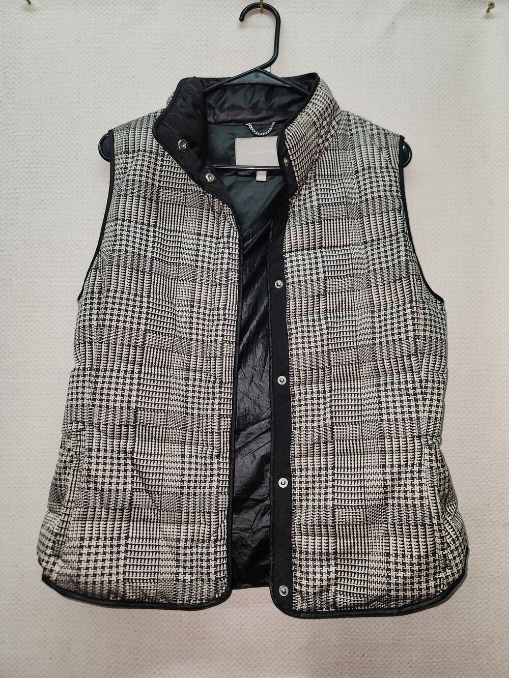 Banana republic puffer vest